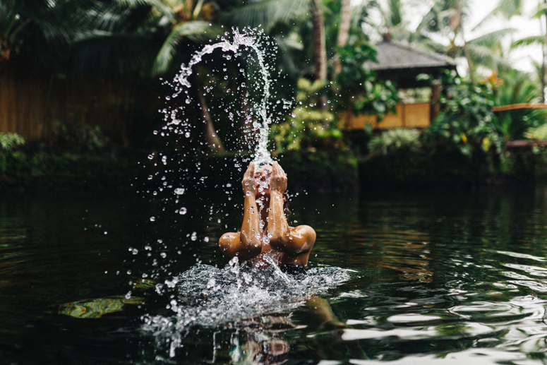 Hawaii girl surfing Brandy Melville